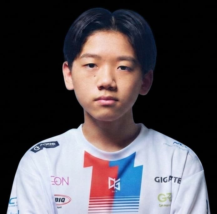 LEO